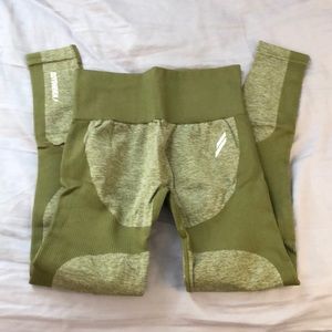 Women’s workout leggings